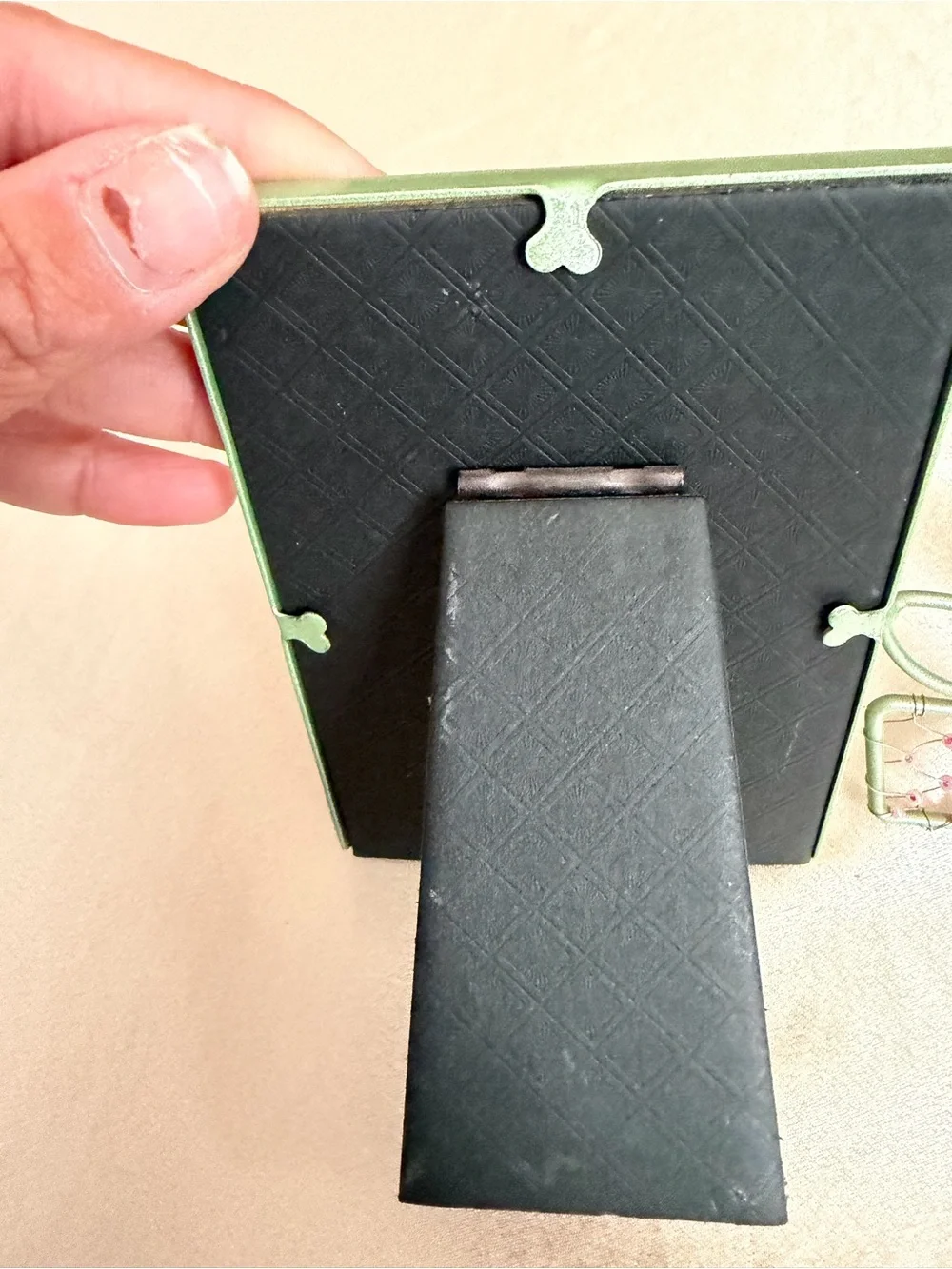 Vintage Y2K Green Metal Flower Picture Frame with Bead Accents
